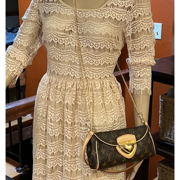 LV Stunning Mini Beverly PM Lmtd Prod Discontinued Worn 1X like new FAB🎁🎄Idea - Picture 15 of 16